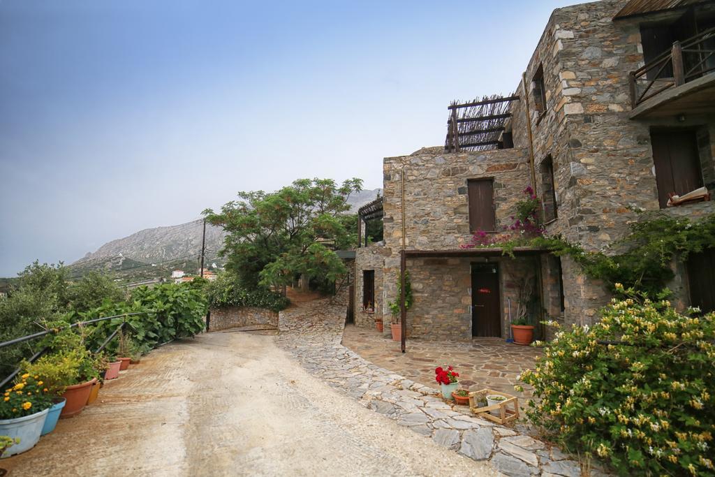 Pyrgos Traditional Village Ágios Kírykos Eksteriør bilde